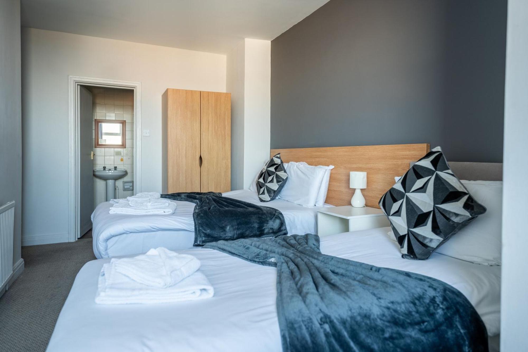 The Strathmore Hotel Моркем Екстер'єр фото